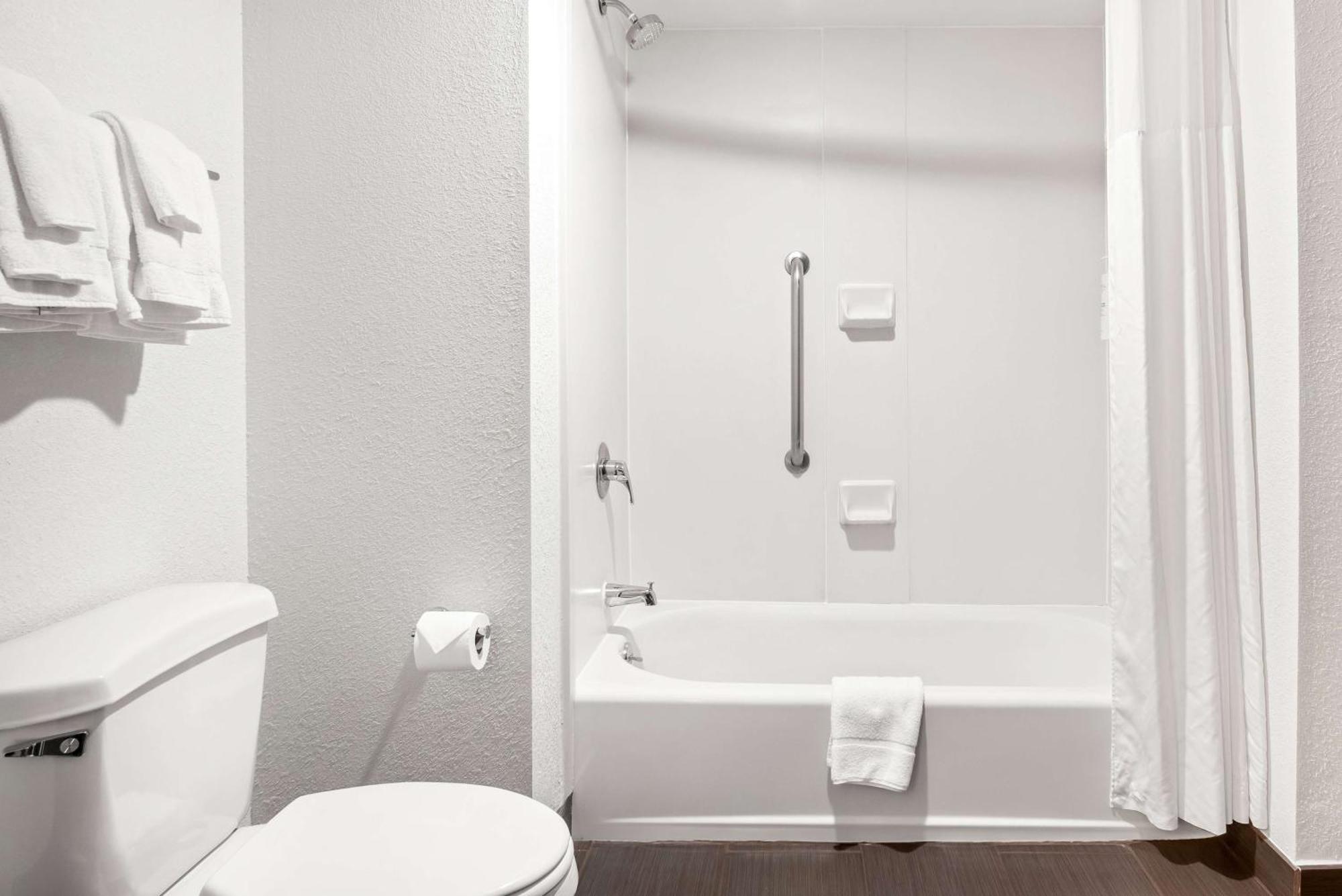 Surestay Plus Hotel By Best Western Stevensville St Joseph Luaran gambar