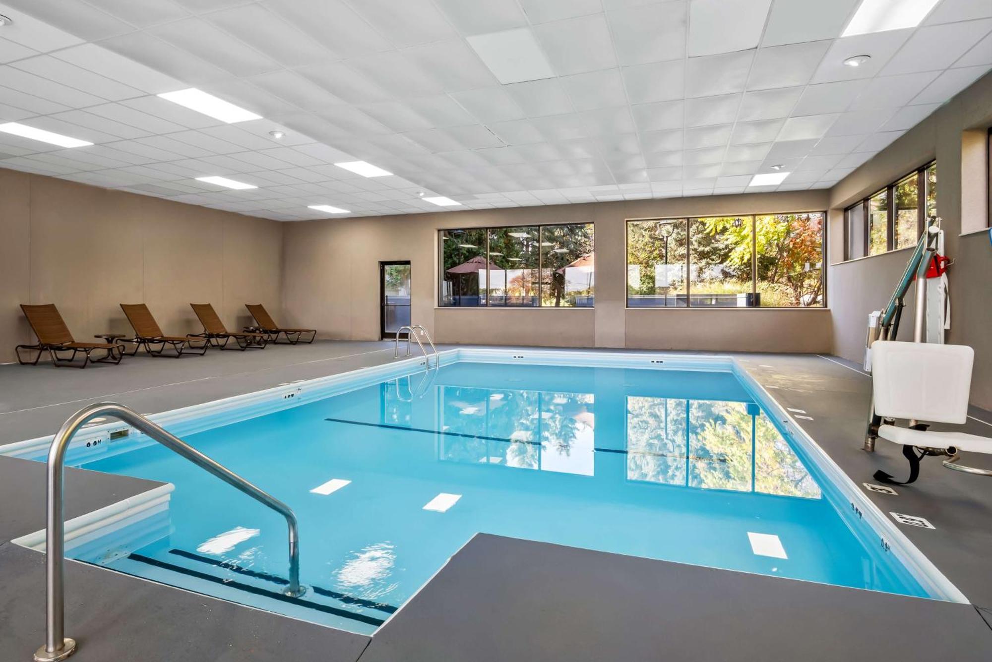 Surestay Plus Hotel By Best Western Stevensville St Joseph Luaran gambar