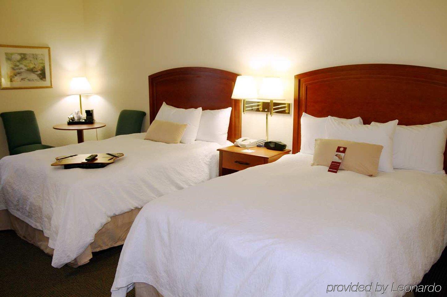 Surestay Plus Hotel By Best Western Stevensville St Joseph Bilik gambar